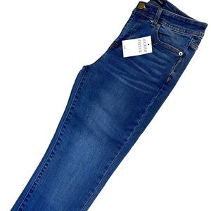 Fashion Nova Skinny Jeans | Medium Blue Washed